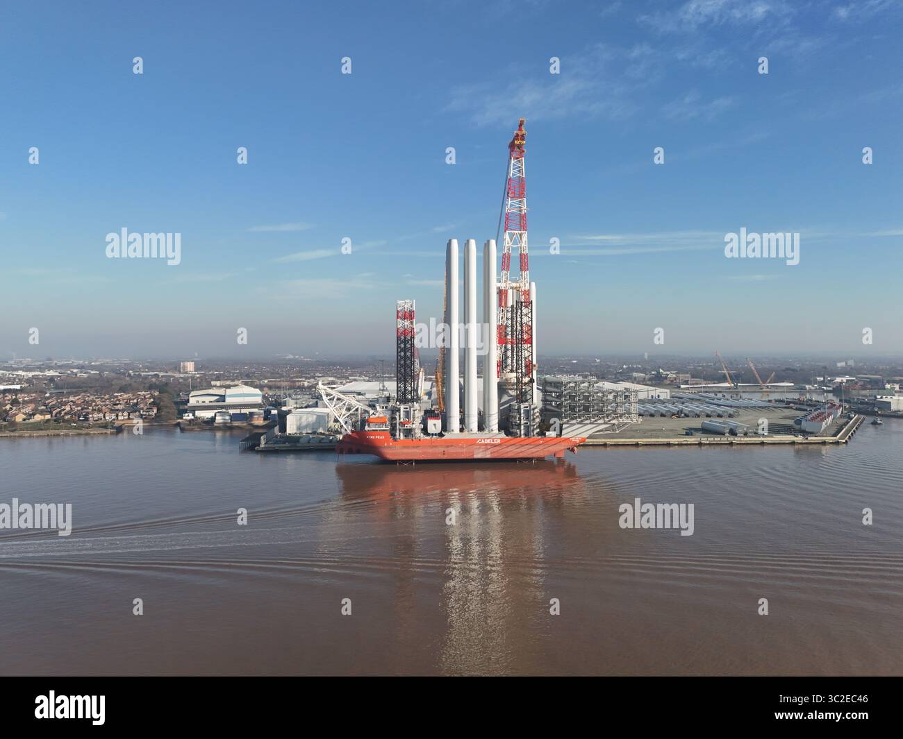 Luftaufnahme des Siemens Gamesa Renewable Energy Factory, Offshore-Windenergiewerk, Kingston upon Hull Stockfoto
