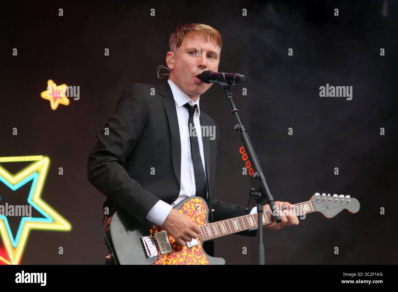 Alex Kapranos, Frontmann der schottischen Rockband Franz Ferdinand beim Sziget Festival in Budapest, Ungarn Stockfoto