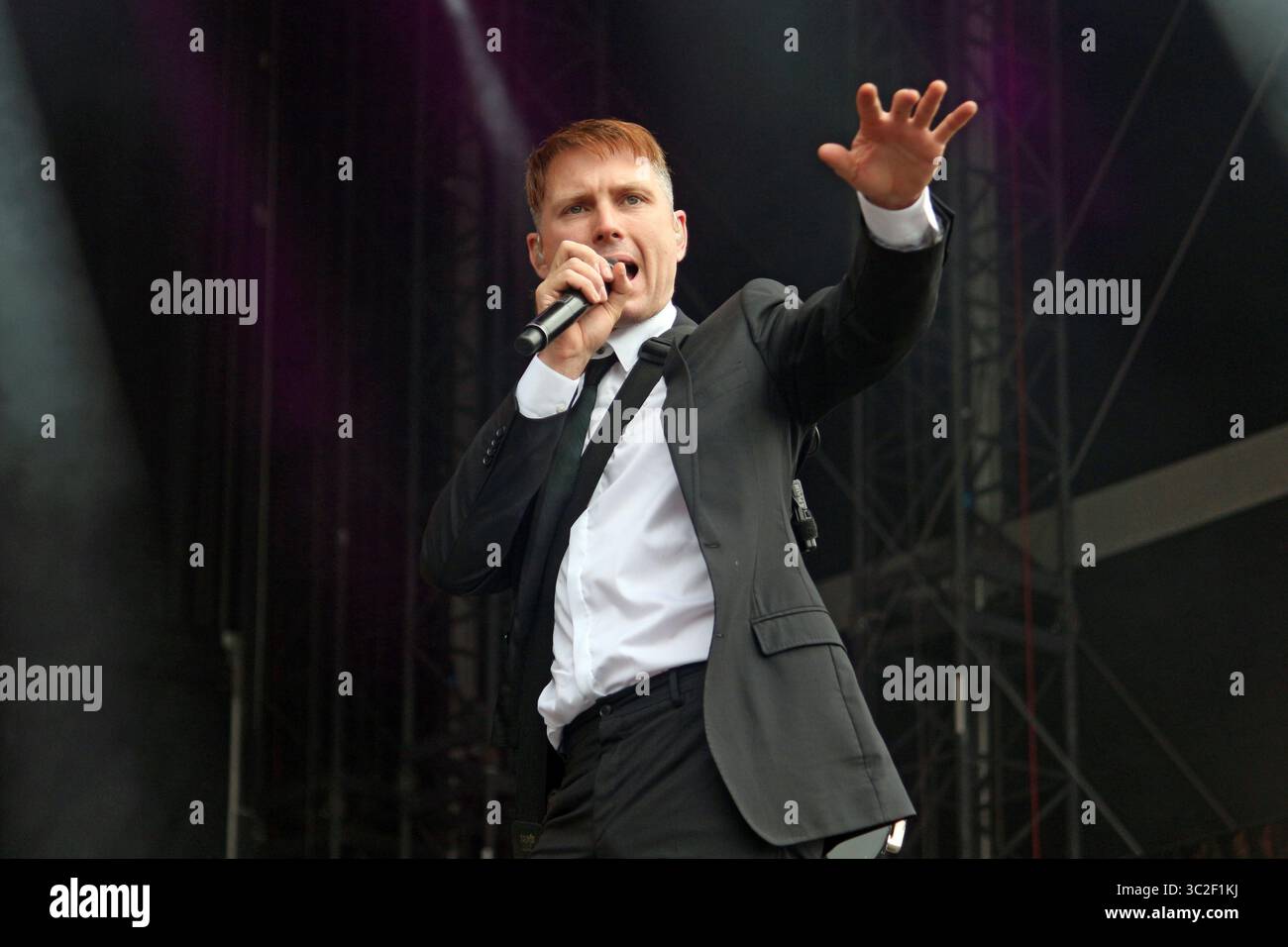 Alex Kapranos, Frontmann der schottischen Rockband Franz Ferdinand beim Sziget Festival in Budapest, Ungarn Stockfoto