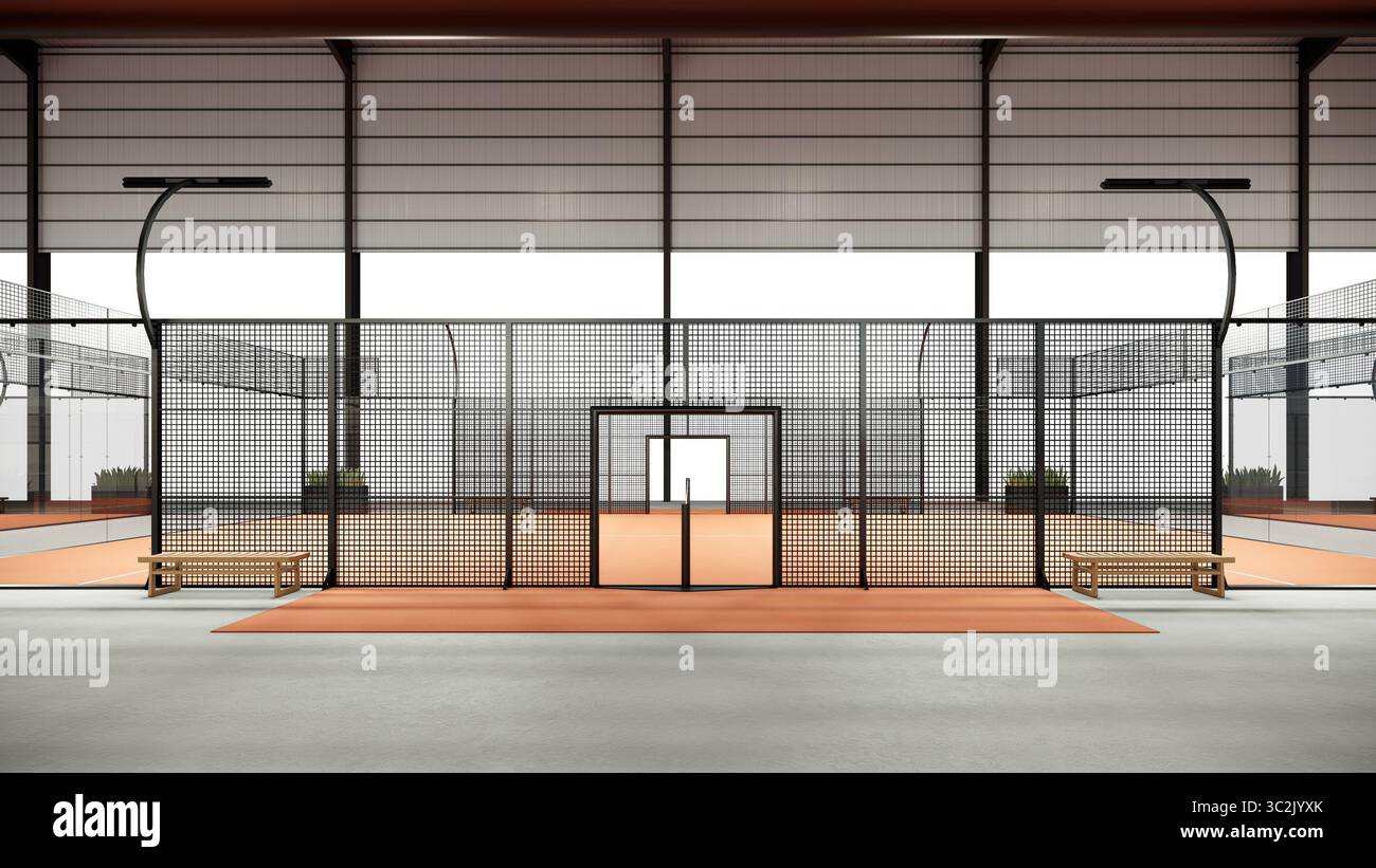 Padel Court mit seitlichem Blick im Innenbereich mit terrakottafarbener Tonfarbe Stockfoto
