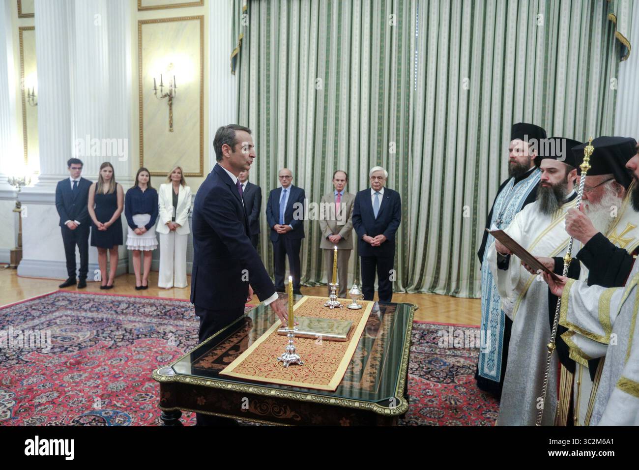 8. Juli 2019 - Athen, Griechenland - griechische Opposition neue Demokratie der konservative Parteichef Kyriakos Mitsotakis wird als neuer griechischer Premierminister vereidigt. (Kreditbild: © Eurokinissi via ZUMA Wire) Stockfoto