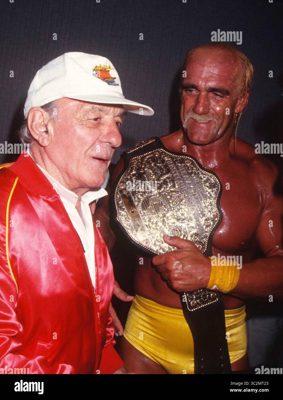 Hulk Hogan ist gestorben. 1994 Hulk Hogan Peter Bollea Vater Foto von John Barrett/PHOTOlink/MediaPunch Stockfoto