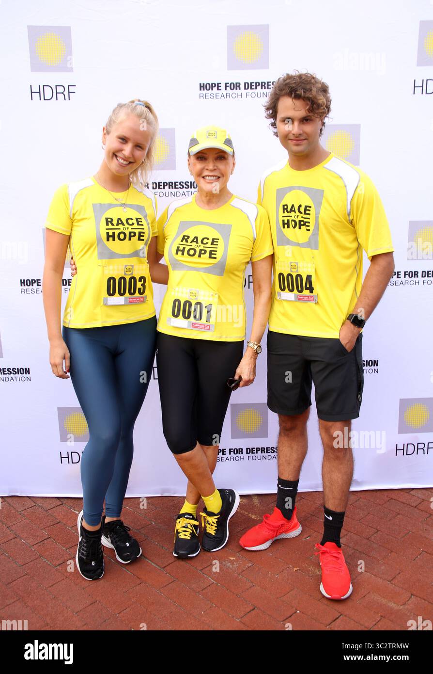 4. August 2019, New York, New York, USA: SAILOR BRINKLEY COOK, ARTHUR DUNHAM, AUDREY GRUSS, JACK BRINKLEY COOK at the Race of Hope and 5K Run, .The Southampton Cultural Center, .Southampton, New York.4. August 2019.Fotos von , Photos Inc. (Kreditbild: © Sonia Moskowitz/Globe Photos via ZUMA Wire) Stockfoto