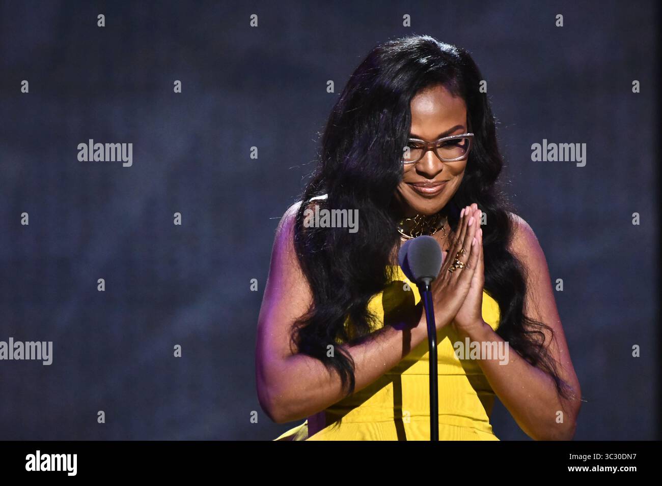 25. August 2019, Newark, New Jersey, USA: BEVERLY BOND spricht bei der Black Girls Rock Awards Show im NJPAC. (Bild: © Ricky Fitchett/ZUMA Wire) Stockfoto