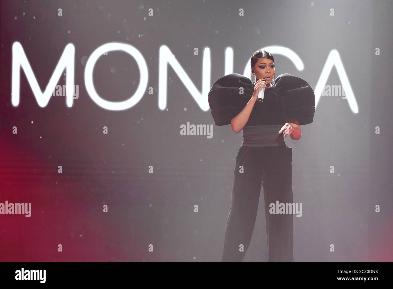 25. August 2019, Newark, New Jersey, USA: MONICA tritt bei der Black Girls Rock Awards Show im NJPAC auf. (Bild: © Ricky Fitchett/ZUMA Wire) Stockfoto