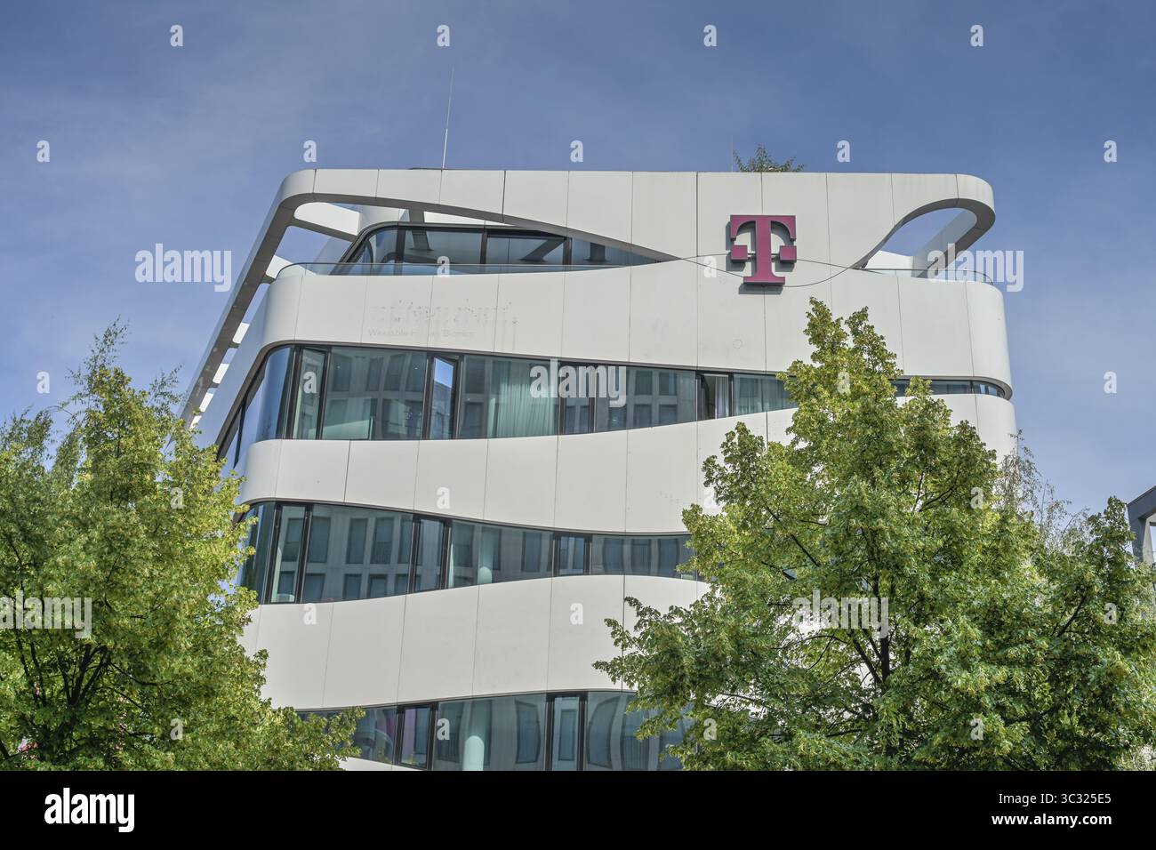 Deutsche Telekom Magenta Mitte, Ebertstraße, Tiergarten, Bezirk Mitte, Berlin, Deutschland Stockfoto Deutsche Telekom Magenta Mitte, Ebertstraße, Tiergarten, Bezirk Mitte, Berlin, Deutschland Stockfoto