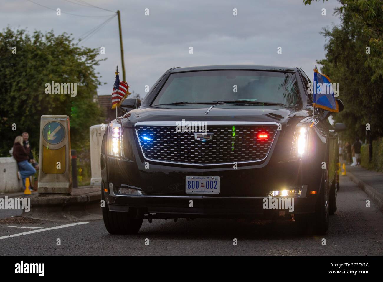 Juli 2025. Flughafen Prestwick, Schottland. US-Präsident. Donald Trump trifft am Flughafen Prestwick in der Air Force One vor seinem Präsidentschaftsbesuch in Schottland ein. Der US-Präsident wird seine Golfanlagen in Turnberry an der Küste von Ayrshire und Menie in Aberdeenshire besuchen. Quelle: Jacob Hughes/Alamy Live News Stockfoto