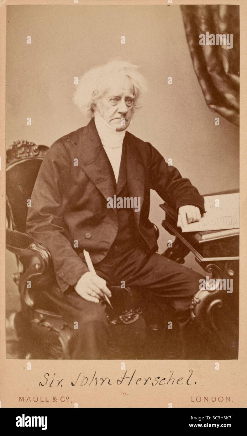 Vintage-Porträtfotografie des Astronomen und Erfinders Sir John Frederick William Herschel (1792–1871) als älterer Mann, Sir John Herschel Stockfoto