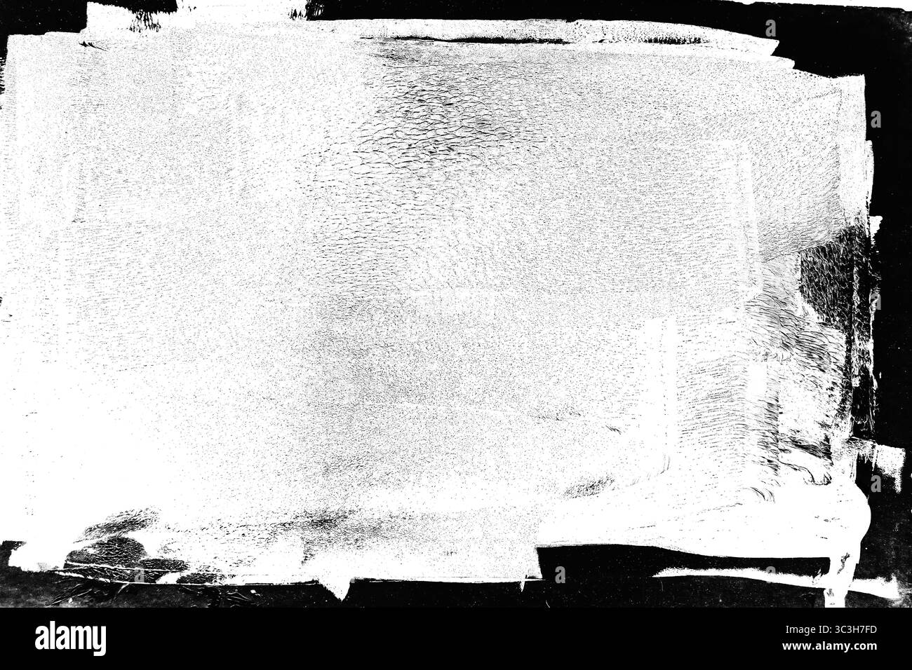 Lebendiges abstraktes Bildmaterial mit strukturierter schwarzer Tinte, das einen Rahmen mit rauen Kanten auf weißem Hintergrund isoliert Stockfoto