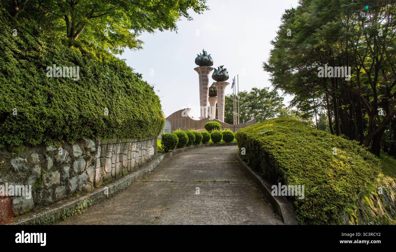 Ein Park mit einer Statue eines Generals. Stockfoto Ein Park mit einer Statue eines Generals. Stockfoto
