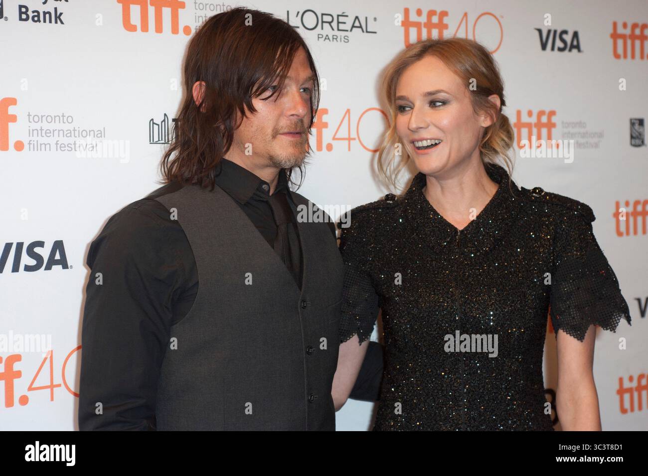 Toronto, Kanada, 09.16.2015 Norman Reedus und Diane Kruger nehmen an der Premiere für 'Sky' im Elgin Theatrefor des 40. Toronto International Film Festival Teil. Stockfoto