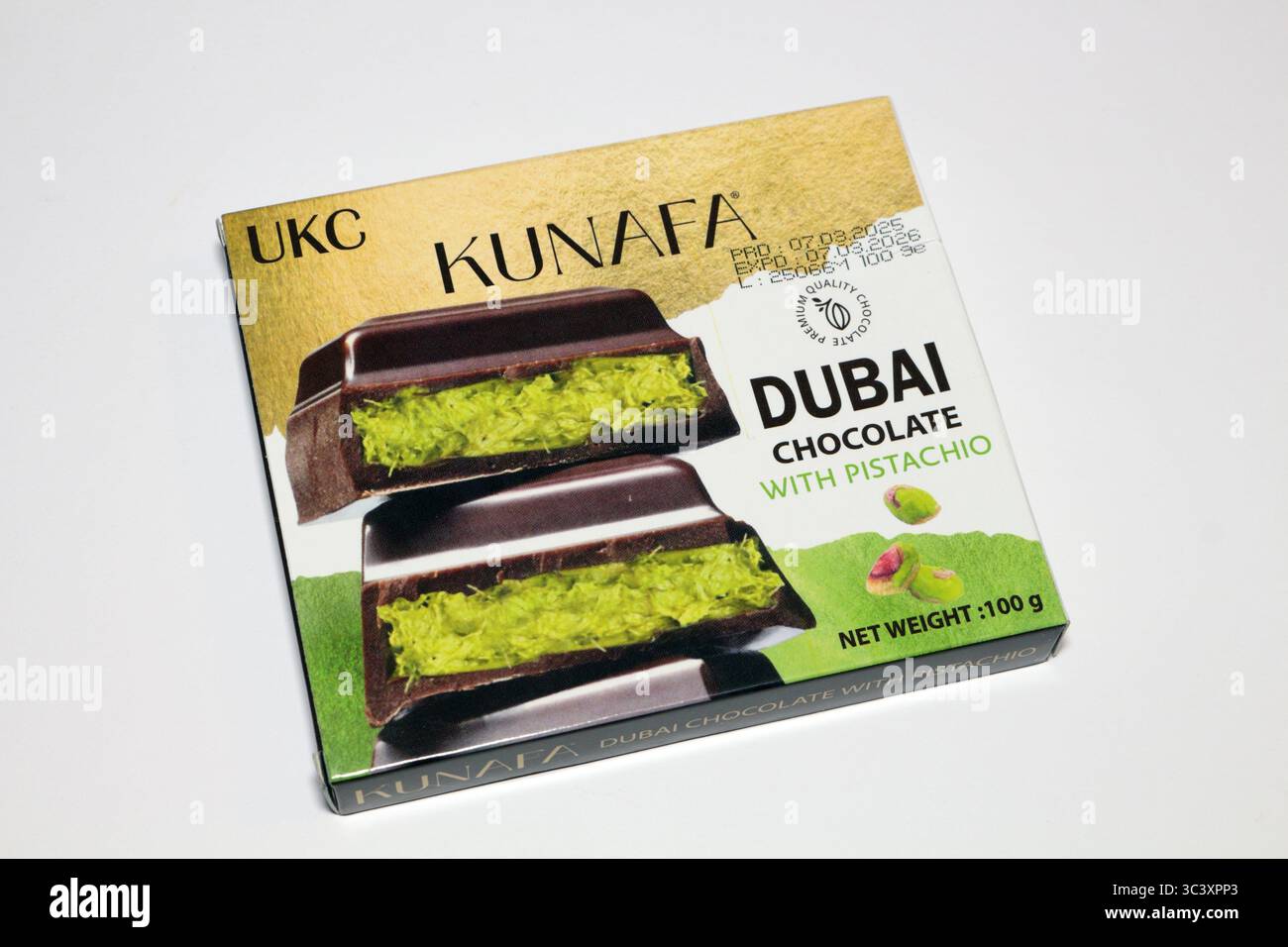 Kunafa Pistaziengeschmack Dubai Schokoladenriegel Stockfoto