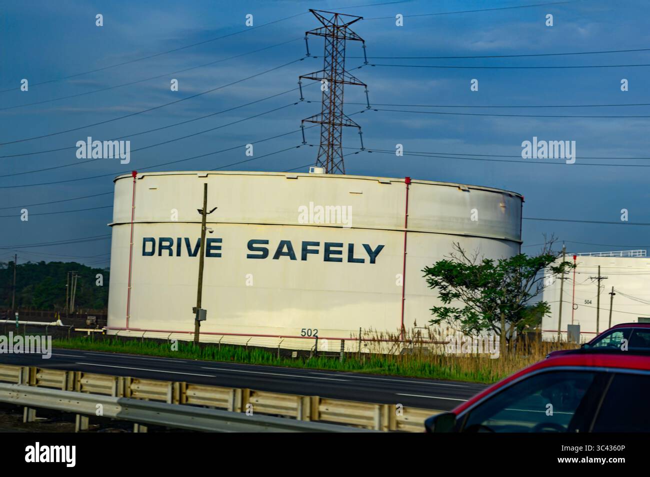 Der Sopranos HBO TV-Serie „Drive Safely“-Lagerzylinder von Tony Soprano's Drive Home, Eröffnungspunkte der Show's Introduction, New Jersey Turnpike Stockfoto