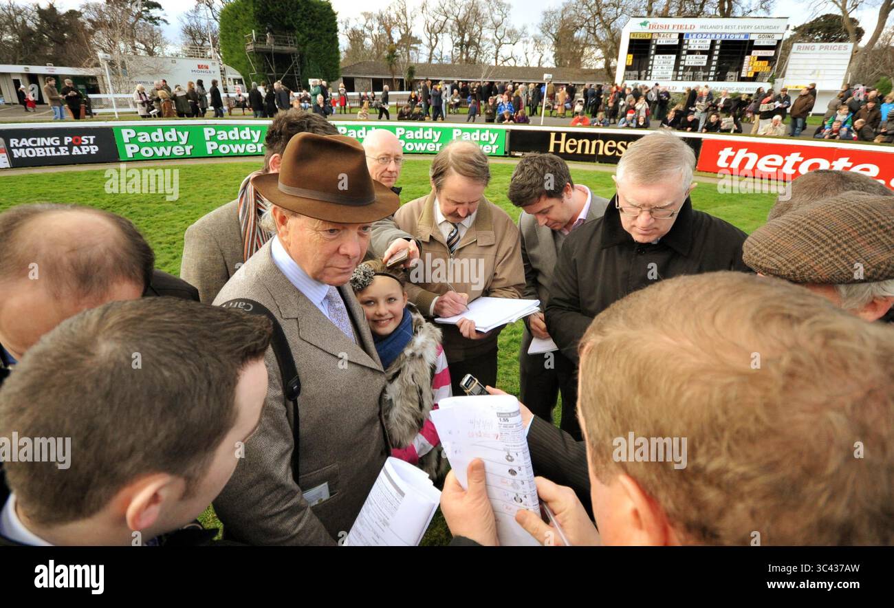 Aktenfoto vom 27.12.2011 von Trainer Edward O'Grady. Edward O’Grady, einer der Größen der Irish National Hunt Racing, starb am Sonntagabend im Alter von 75 Jahren, wie seine Familie mitteilte. Ausgabedatum: Montag, 28. Juli 2025. Stockfoto