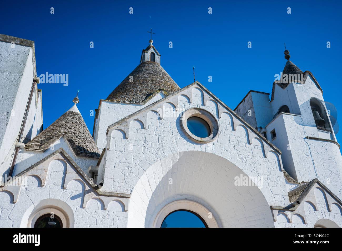 Kirche des Heiligen Antonius von Padua - Chiesa Trullo di Sant'Antonio - in Alberobello, Apulien, Italien Stockfoto