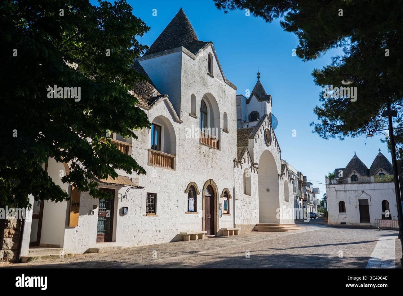 Kirche des Heiligen Antonius von Padua - Chiesa Trullo di Sant'Antonio - in Alberobello, Apulien, Italien Stockfoto