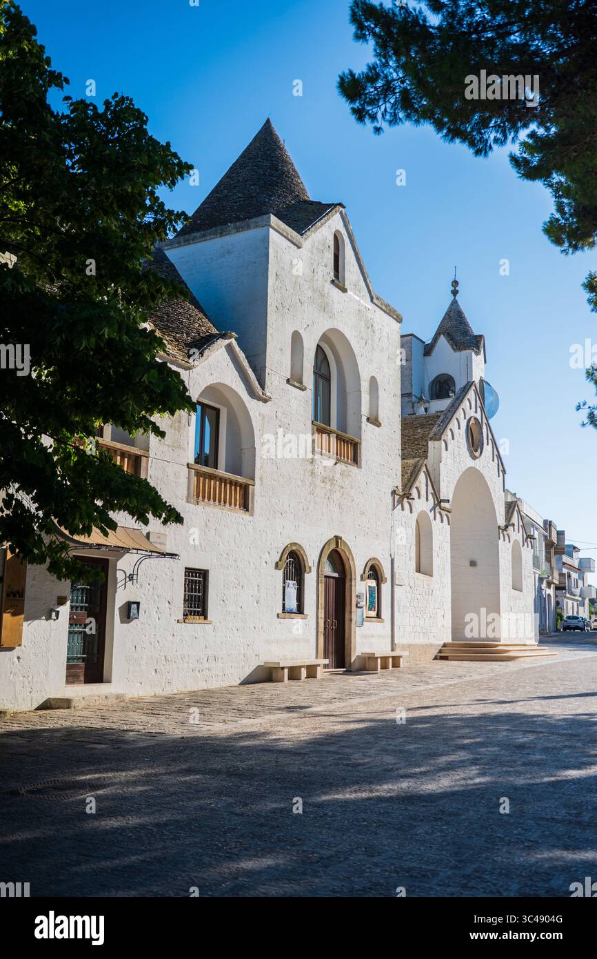 Kirche des Heiligen Antonius von Padua - Chiesa Trullo di Sant'Antonio - in Alberobello, Apulien, Italien Stockfoto