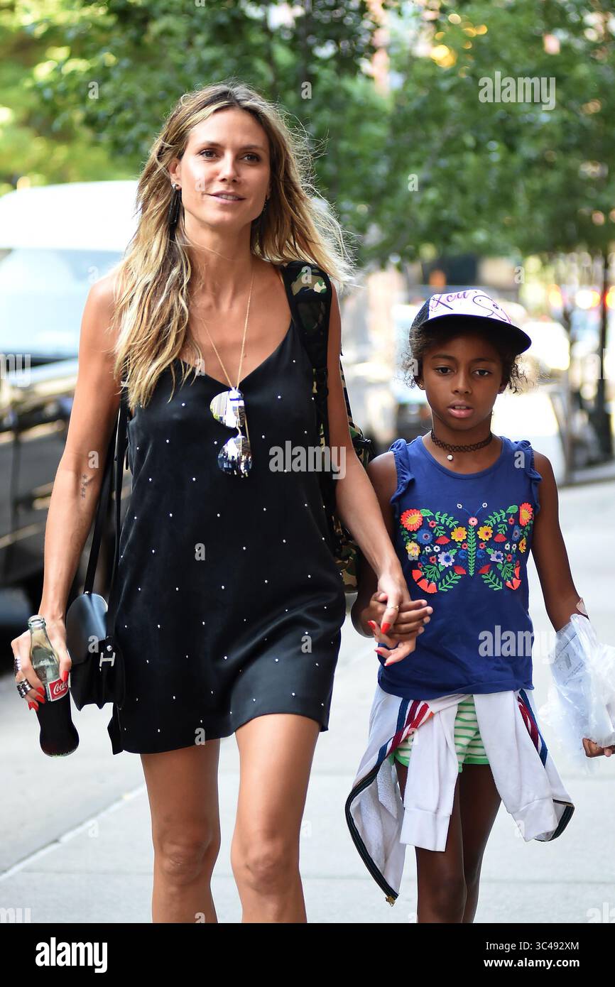 5. Juli 2018 – New York, NY, USA – 5. Juli 2018 New York City. Heidi Klum und Lou Sulola Samuel wurden am 5. Juli 2018 in New York City gesehen. (Foto: © Kristin Callahan/Ace Pictures via ZUMA Press) Stockfoto
