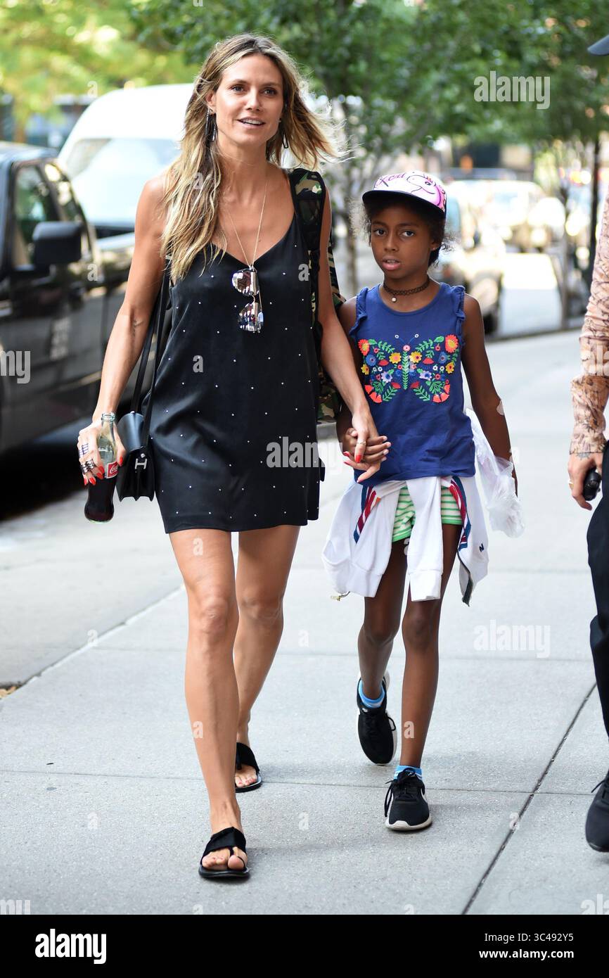 5. Juli 2018 – New York, NY, USA – 5. Juli 2018 New York City. Heidi Klum und Lou Sulola Samuel wurden am 5. Juli 2018 in New York City gesehen. (Foto: © Kristin Callahan/Ace Pictures via ZUMA Press) Stockfoto