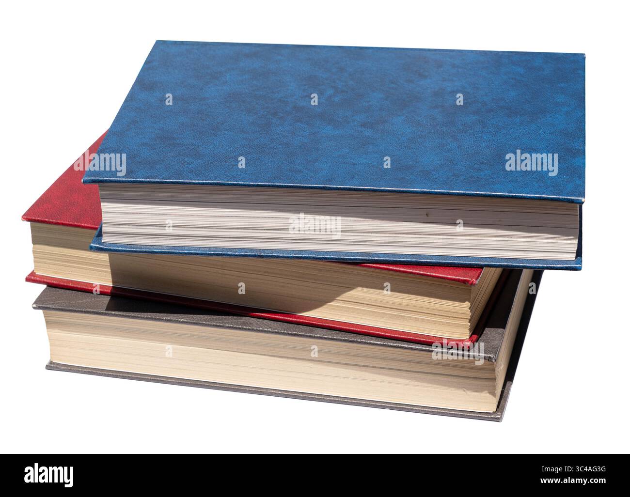 Hardcover-Bücher, isoliert auf weißem Hintergrund gestapelt Stockfoto