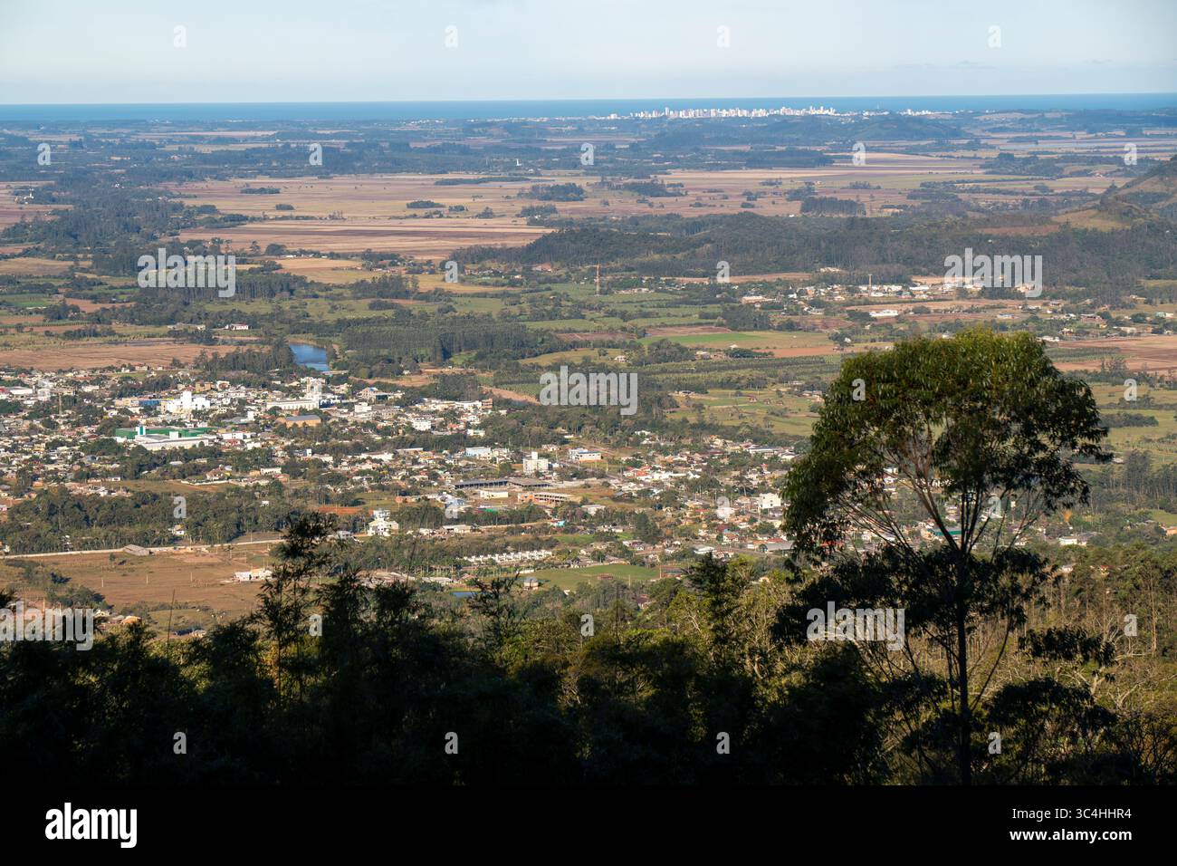 Praia Grande, wo sich kürzlich eine Tragödie im Heißluftballon ereignete, mit acht Toten vor Ort, Santa Catarina Brasilien Stockfoto