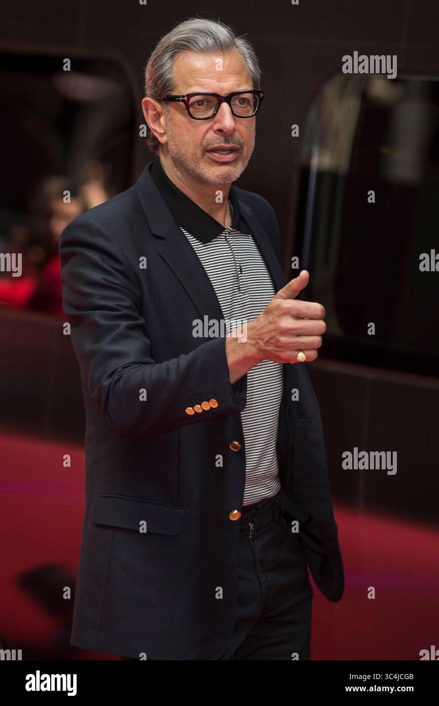 London, England, 06.06.2016 Jeff Goldblum nimmt an einem Fotocall zum Independence Day: Resurgence in der Euston Station in London Teil. Stockfoto