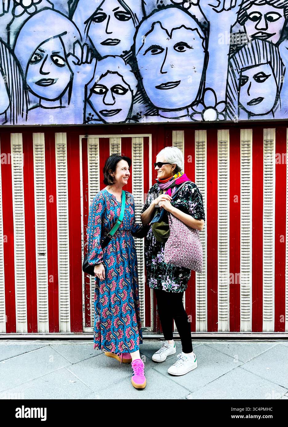 Freunde in Bilbao Stockfoto