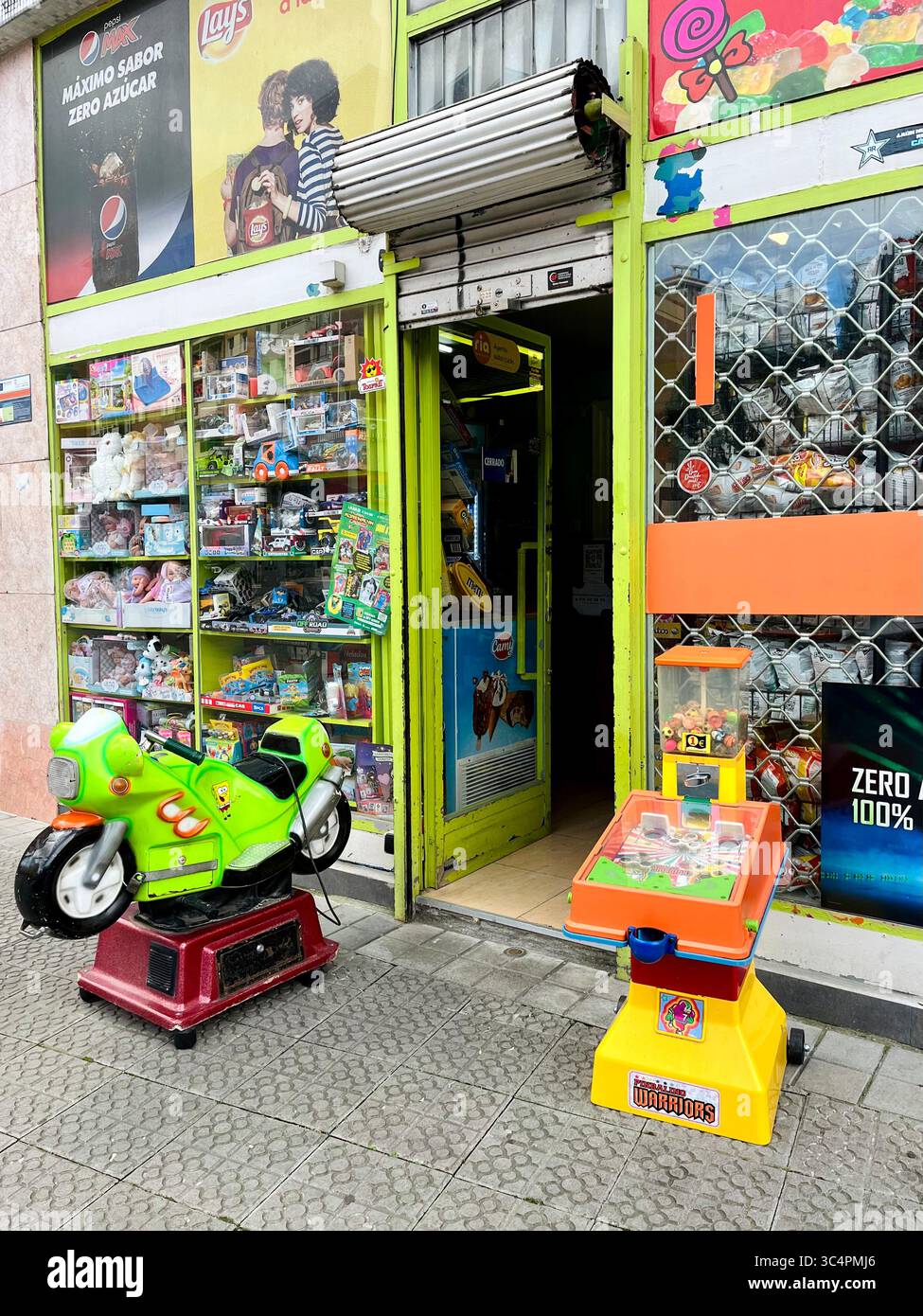 Corner Shop, Bilbao, Spanien Stockfoto