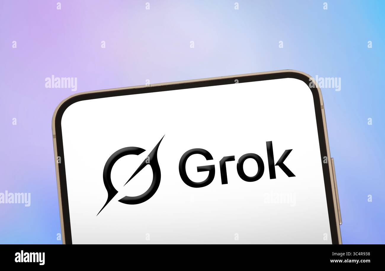 GROK by XAI – wird auf Mobilgerät angezeigt Stockfoto