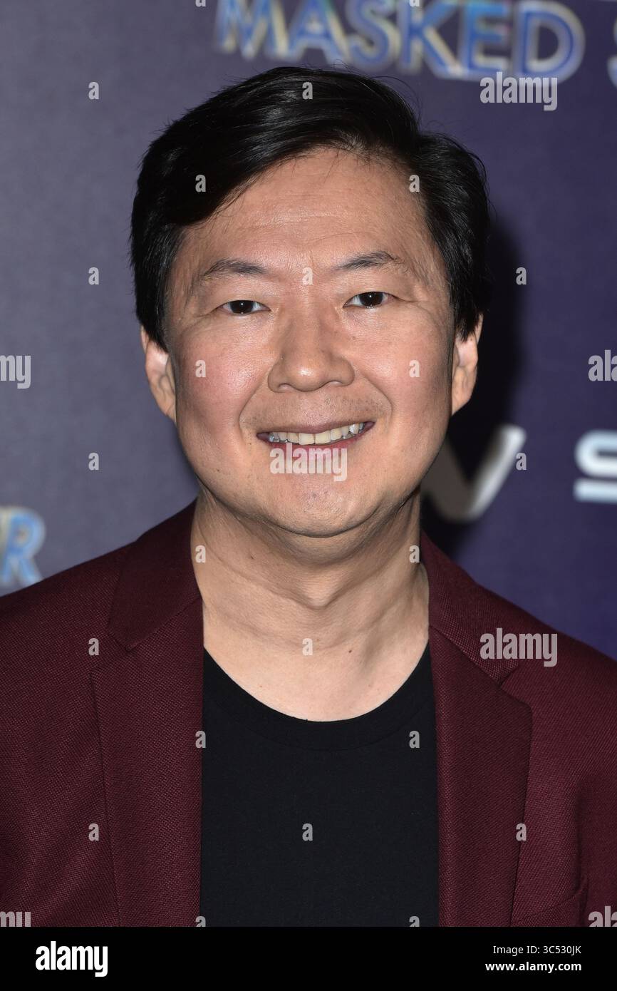 12. Dezember 2019, London, Vereinigtes Königreich Großbritannien und Nordirland: Ken Jeong nimmt am 12. Dezember 2019 an der Fernsehshow „The Masked Singer“ in London Teil (Credit Image: © Famous/Ace Pictures via ZUMA Press) Stockfoto