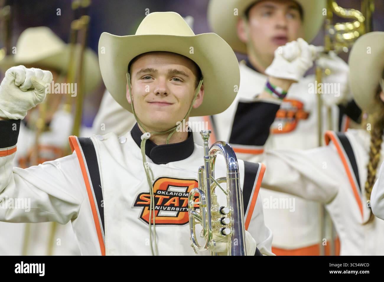 27. Dezember 2019, Houston, Texas, USA: Auftritt der Cowboy Marching Band der Oklahoma State University im Texas Bowl zwischen den Texas A&M Aggies und den Oklahoma State Cowboys im NRG Stadium, Houston, Texas (Kreditbild: © Lynn Pennington/ZUMA Wire) Stockfoto