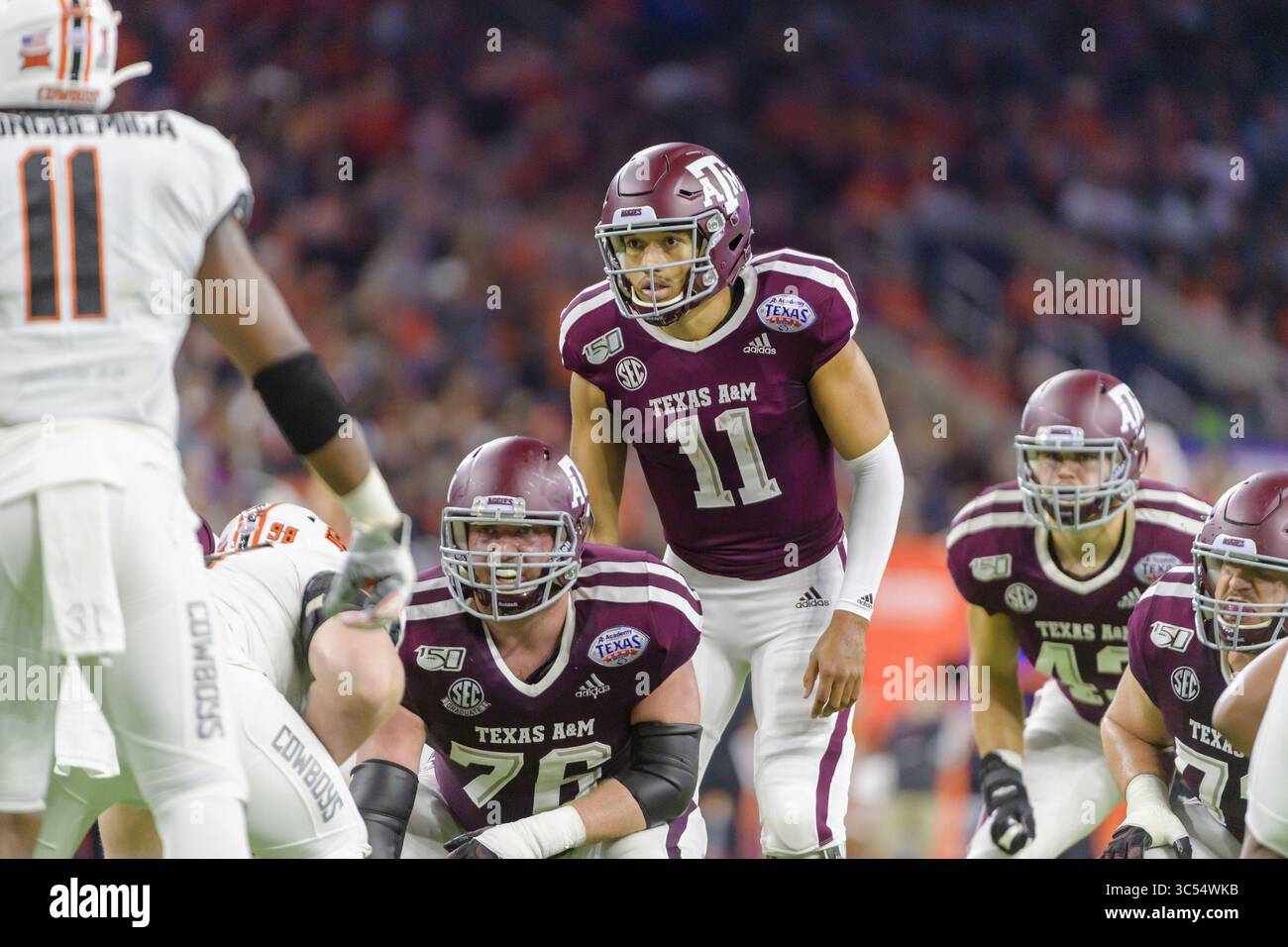 Dezember 2019, Houston, Texas, USA: Texas A&M Aggies Quarterback KELLEN MOND (11) bereit für den Texas Bowl zwischen den Texas A&M Aggies und den Oklahoma State Cowboys im NRG Stadium, Houston, Texas (Kreditbild: © Lynn Pennington/ZUMA Wire) Stockfoto