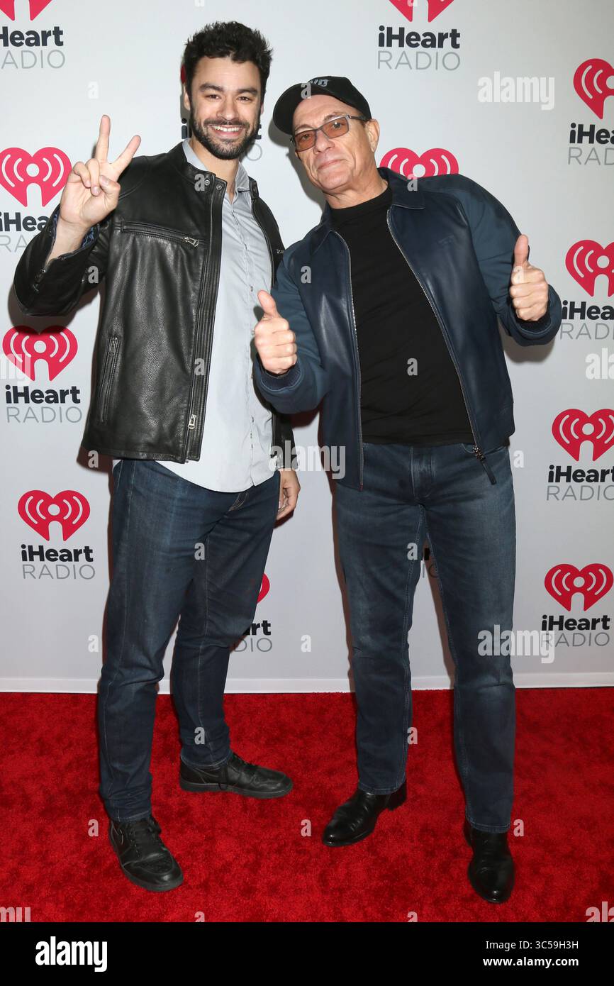 17. Januar 2020, Burbank, CA, USA: LOS ANGELES - 17. JAN: Kris Van Damme und Jean-Claude Van Damme bei den iHeartRadio Podcast Awards 2020 im iHeart Theater am 17. Januar 2020 in Burbank, CA (Credit Image: © Kathy Hutchins via ZUMA Wire) Stockfoto