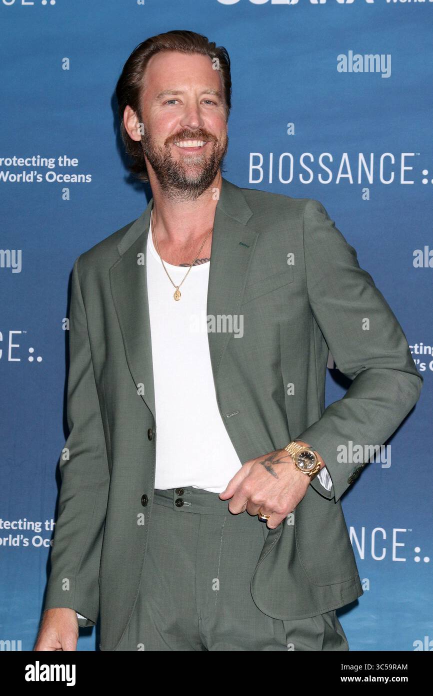 26. Juli 2025, Laguna Beach, CA, USA: LOS ANGELES - 26. JUL: Charles Kelley bei der 18. Jährlichen SeaChange Summer Party bei Montage Laguna Beach am 26. Juli 2025 in Laguna Beach, CA (Credit Image: © Kay Blake/ZUMA Press Wire) NUR ZUR REDAKTIONELLEN VERWENDUNG! Nicht für kommerzielle ZWECKE! Stockfoto