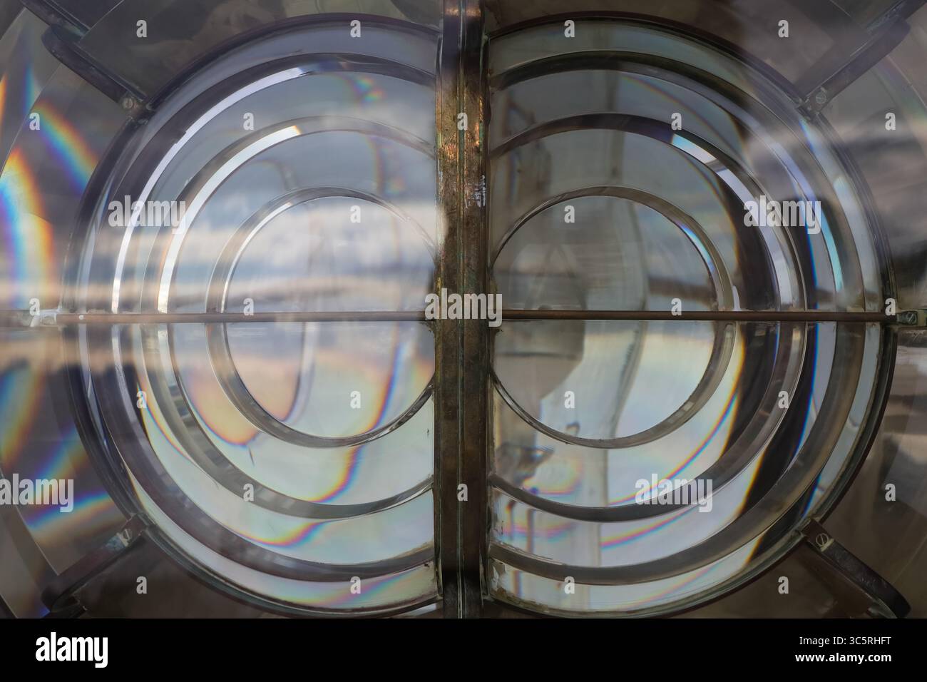 Glaselement Aus Leuchtturmglas Mit Verbundobjektiv Stockfoto