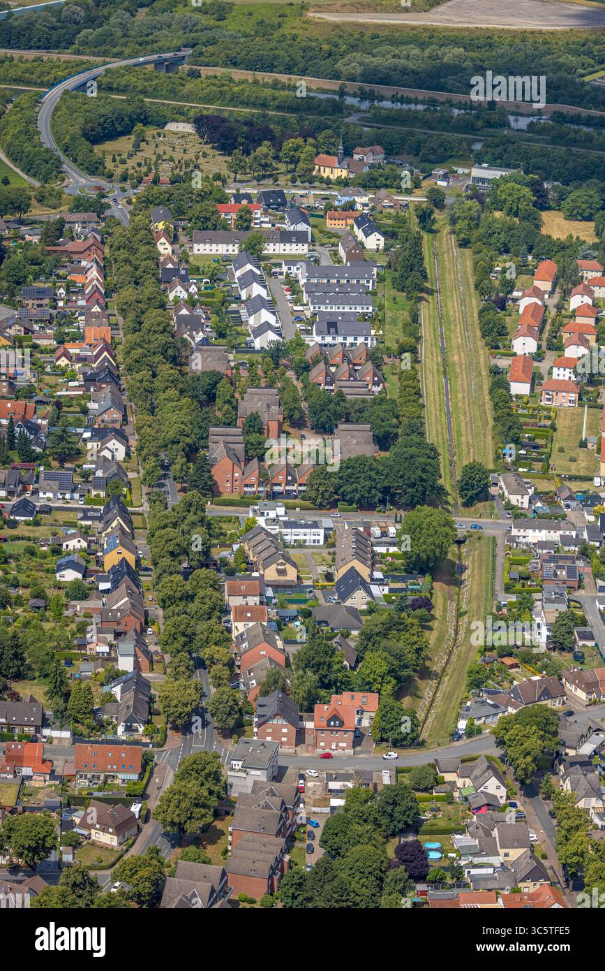 Luftbild, Herringer Bach und Wohngebiet zum Torksfeld, Stadtbezirk Herringen, Hamm, Ruhrgebiet, Nordrhein-Westfalen, Deutschland ACHTUNGxMINDESTHONORARx60xEURO *** Luftansicht, Herringer Bach und Wohngebiet zum Torksfeld, Bezirk Herringen, Hamm, Ruhrgebiet, Nordrhein-Westfalen, Deutschland ATTENTIONxMINDESTHONORARx60xEURO Stockfoto