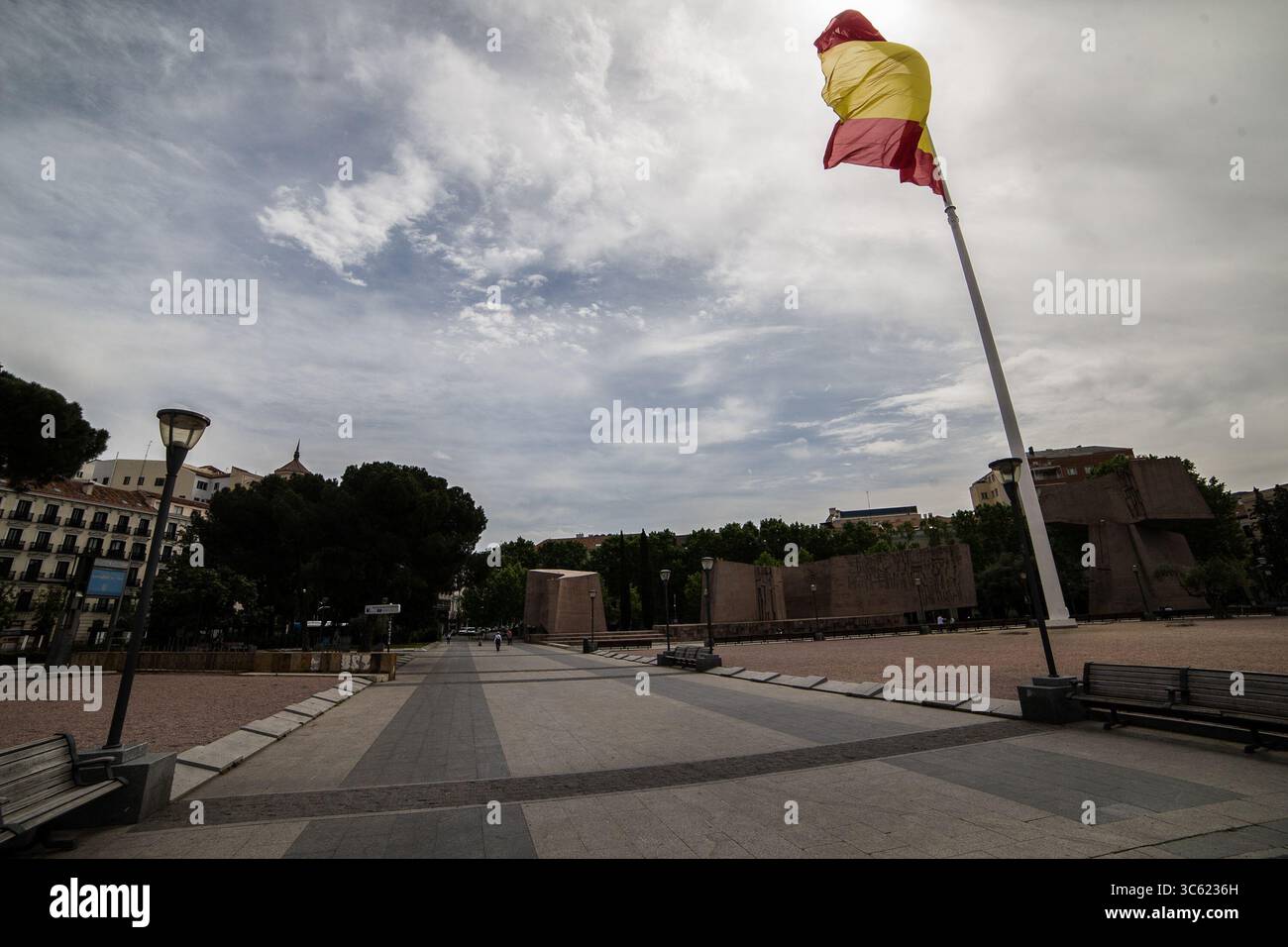 Mai 2020, Madrid, MADRID, SPANIEN: Plaza de Colon im Barrio de Salamanca, leer um 12 Uhr während einer Pandemie COVID-19 bis 7. Mai 2020 in Madrid, Spanien (Kreditbild: © Joaquin Corchero/AFP7 Via ZUMA Wire) Stockfoto