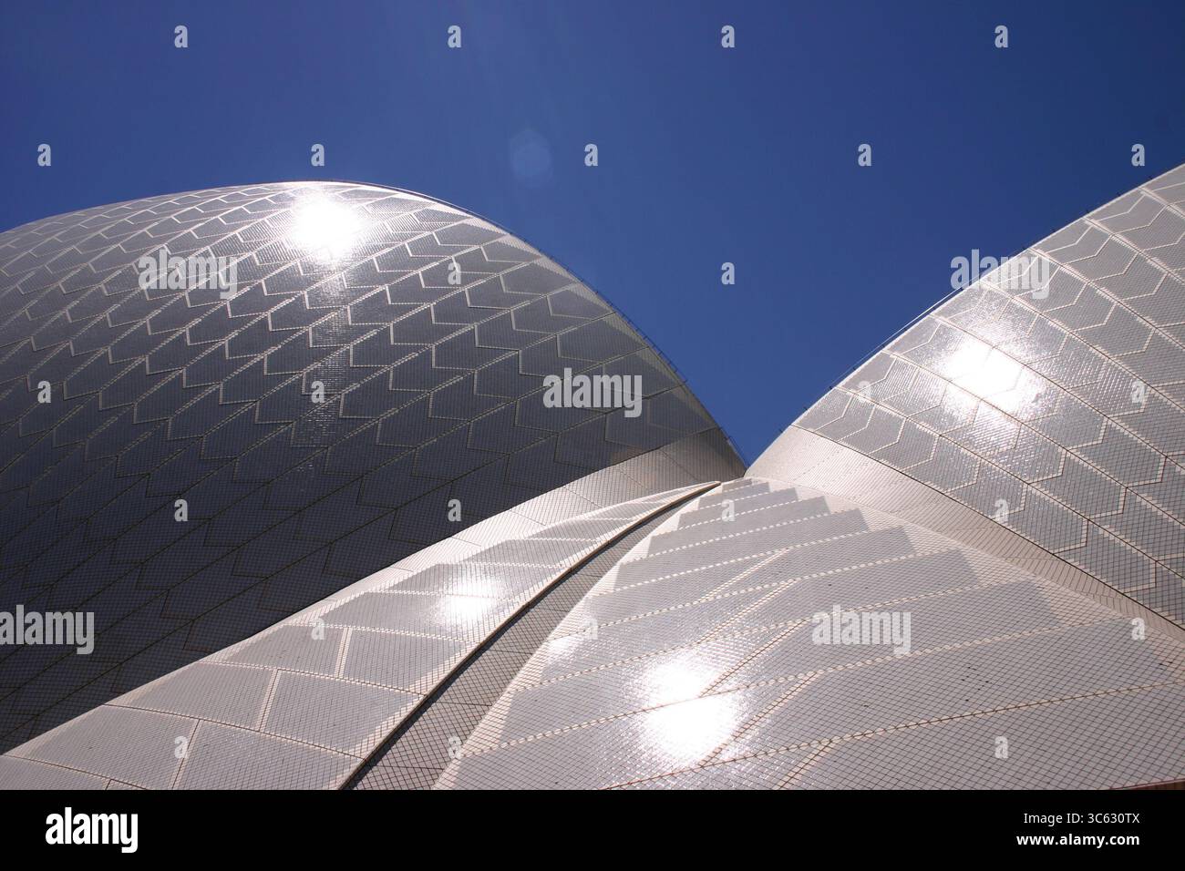 Interessante Winkel der Segel des Opernhauses von sydney Stockfoto