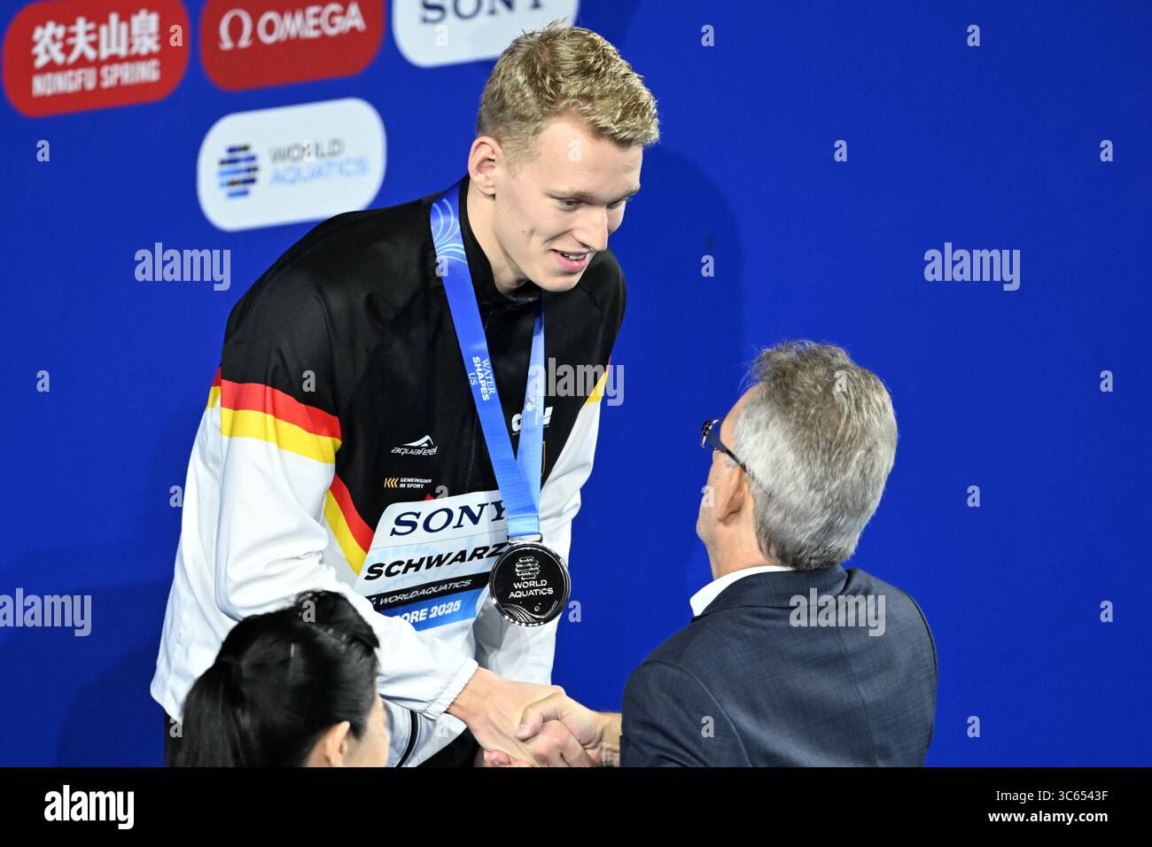 Singapur, Singapur. 30. Juli 2025. Ahmed JAOUADI (tun) gewann Gold in der 800m Freistil Herren, Sven SCHWARZ (GER) gewann Silber und Lukas MARTENS (GER) Bronze bei der Aquatics World Championship Singapur 2025. Quelle: Ranjith Kumar/Alamy Live News Stockfoto