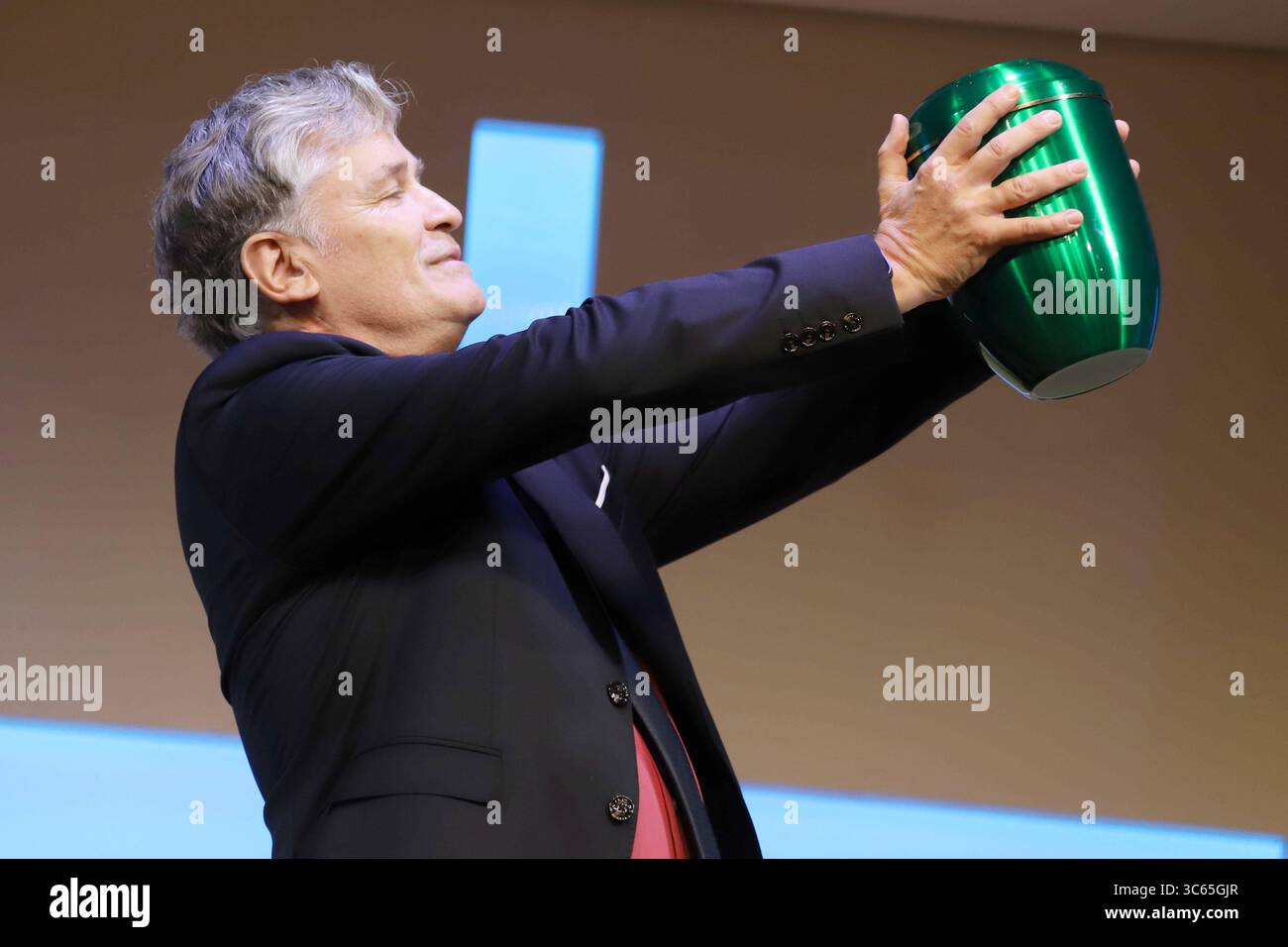 Fotoprobe Kalter weisser Mann Timothy Peach, Fotoprobe Kalter weisser Mann, Komoedie Winterhuder Faehrhaus, Hamburg, 30.07.2025 *** Fotoprobe Cold White man Timothy Peach, Fotoprobe Cold White man, Komoedie Winterhuder Faehrhaus, Hamburg, 30 07 2025 Copyright: XEventpressxBecherx Stockfoto