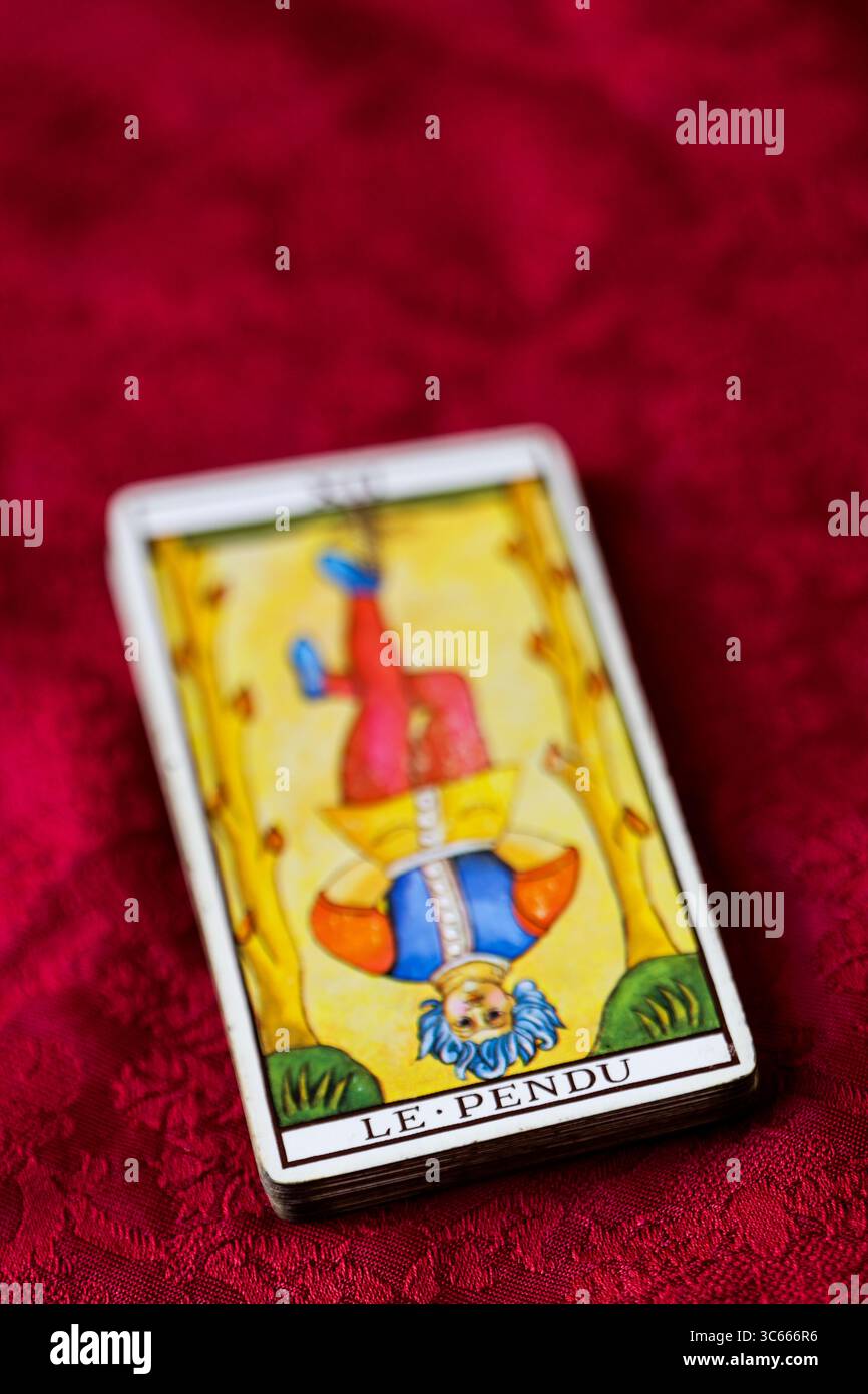 Tarotkartenlesung. Stockfoto
