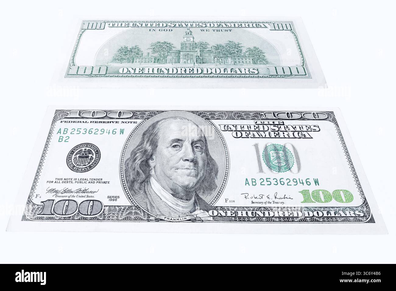 100-Dollar-Scheine, 100-Dollar-Banknoten auf weißem Hintergrund Stockfoto