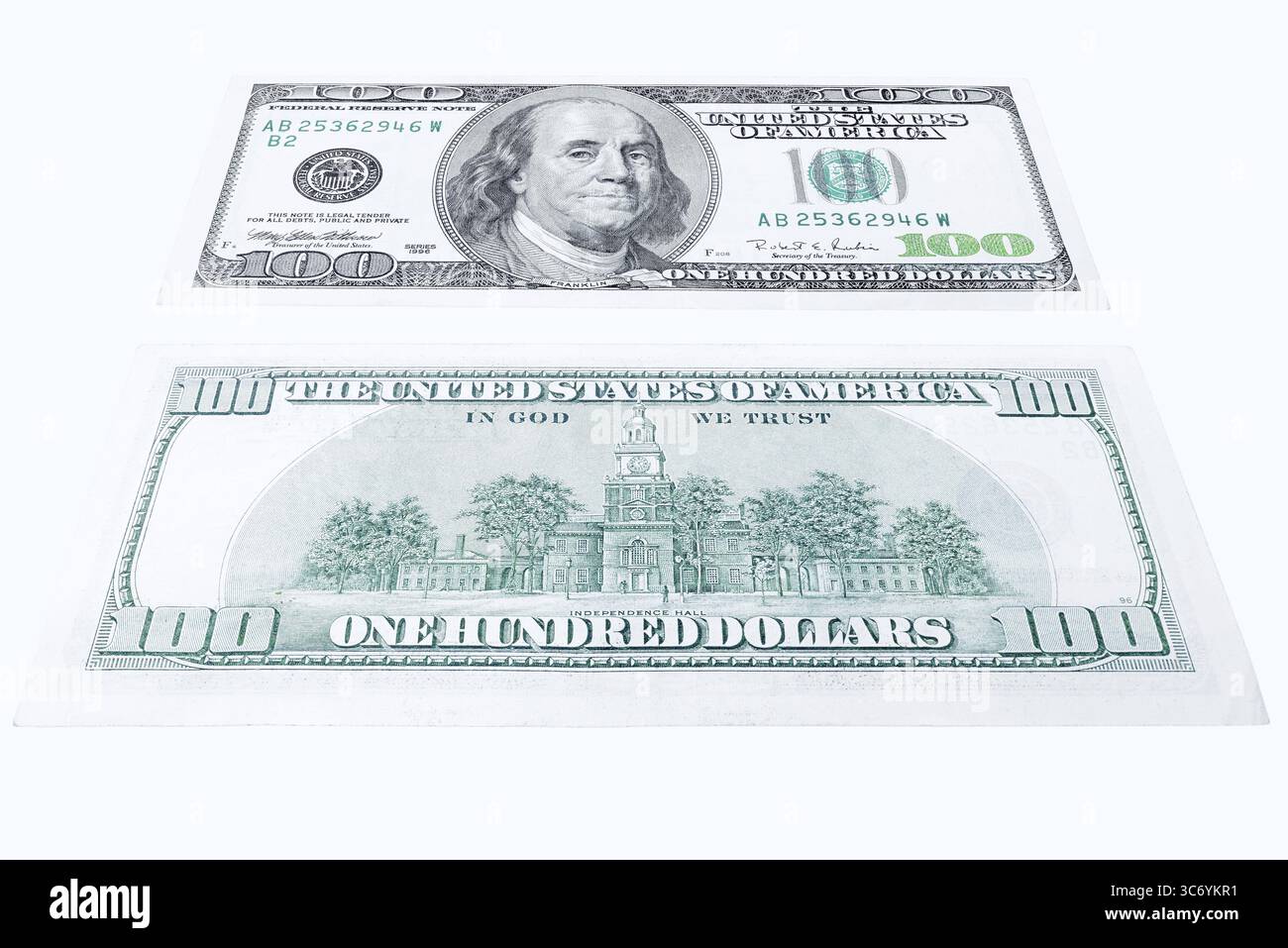 100-Dollar-Scheine, 100-Dollar-Banknoten auf weißem Hintergrund Stockfoto