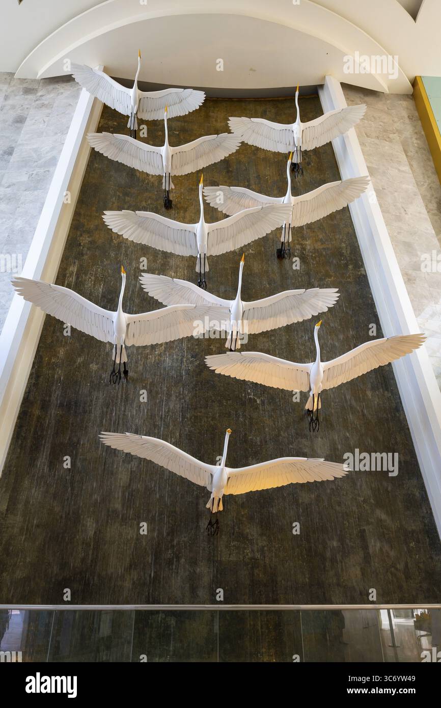 Installationskrane, Mall of Quatar, Einkaufszentrum, Einkaufszentrum, Doha, Katar, Orient, Naher Osten Stockfoto