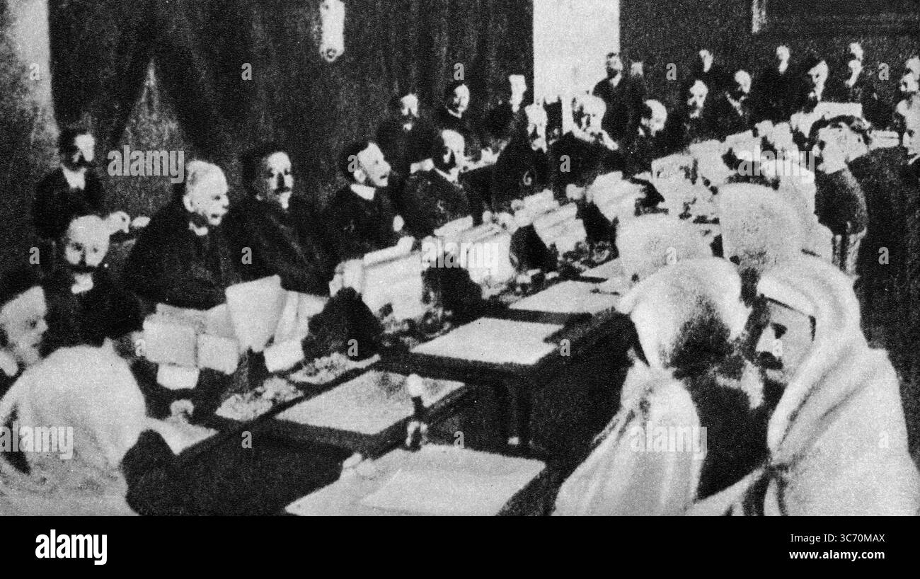 Einflussbereiche : Algericas-Konferenz, auf der die Interessenkonflikte zwischen Deutschland und Frankreich in Nordafrika angepasst wurden , Algeciras , Spanien 1906 Stockfoto