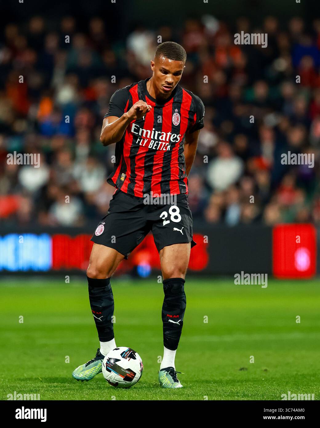 Perth, Australien. 31. Juli 2025. Perth, Australien, 31. Juli 2025: Während des Spiels der Asia-Pacific Pre-Season Tour 2025 zwischen AC Mailand und Perth Glory im HBF Park in Perth, Australien. (Ramiro Larguía/SPP) Credit: SPP Sport Press Photo. /Alamy Live News Stockfoto