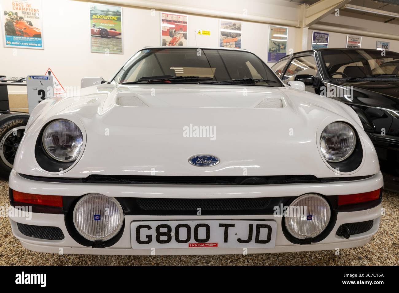 Sparkford.Somerset.Vereinigtes Königreich.12. Januar 2025.Ein Ford RS 200 aus dem Jahr 1986 ist im Haynes Motor Museum in Somerset zu sehen Stockfoto