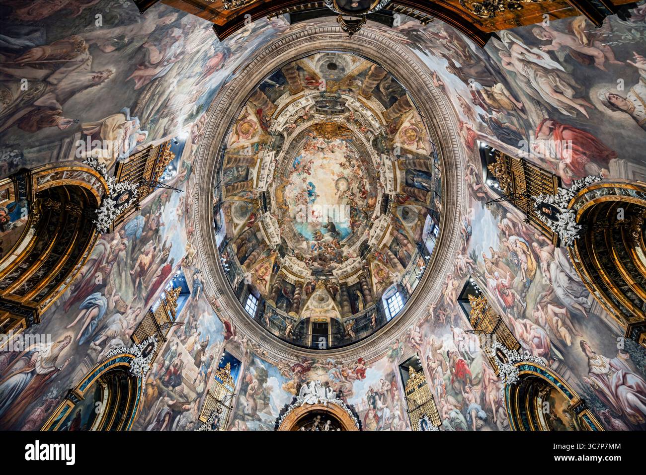 Innenansicht der Kirche San Antonio de los Alemanes (Kirche des Heiligen Antonius der Deutschen), Madrid, Spanien Stockfoto