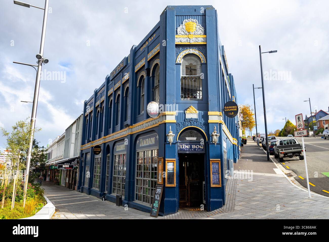 Dunedin, Otago Region, Südinsel, Neuseeland, The Bog Irish Bar und Pub an der George Street im Zentrum von Dunedin City Centre Stockfoto