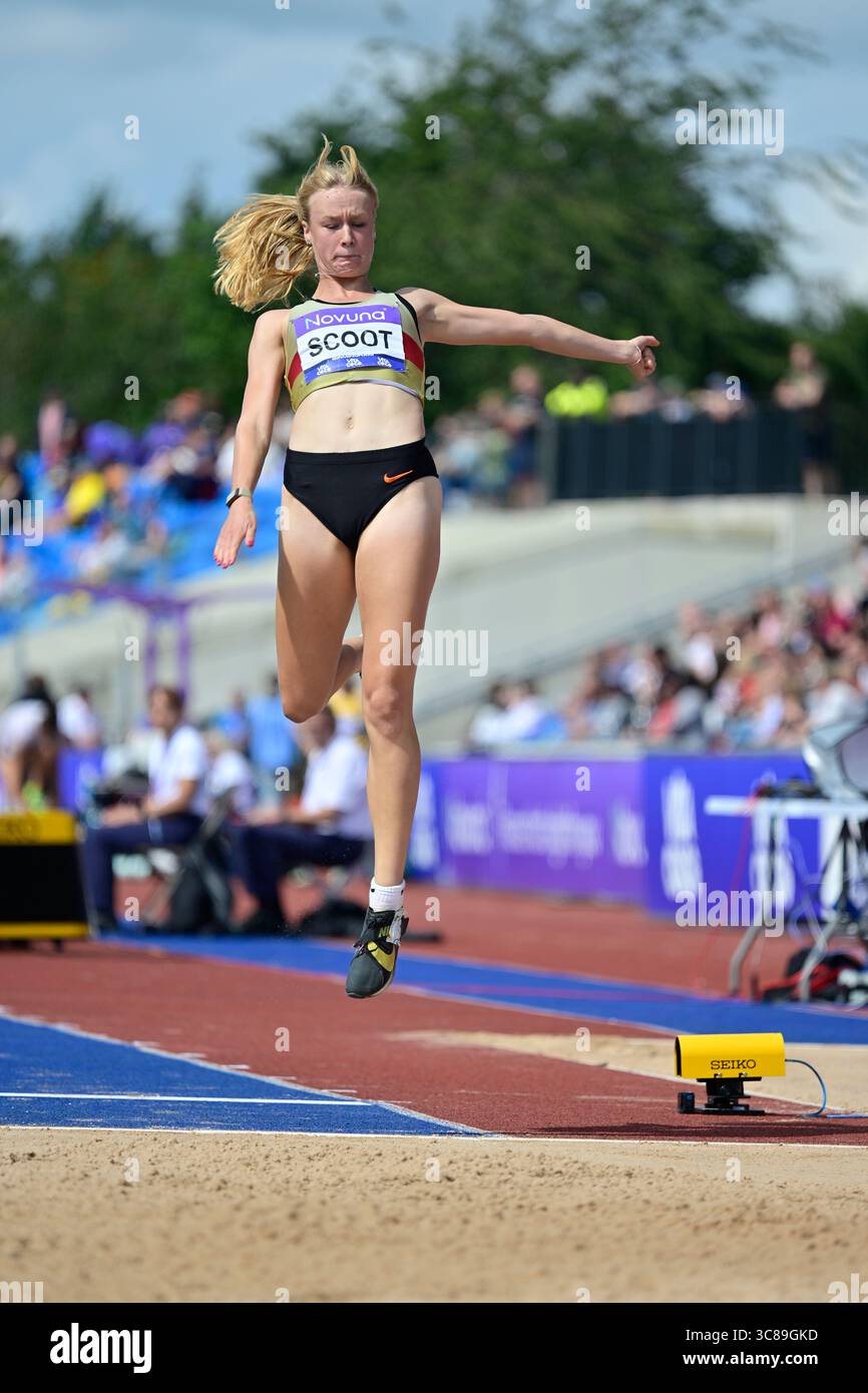 Birmingham. August 2025. Birmingham 3. August: SCOOT Georgina Team: Torbay AC bei der Novuna UK Leichtathletik Meisterschaft im Alexander Stadium, Birmingham Credit: PATRICK ANTHONISZ/Alamy Live News Stockfoto